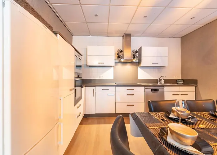 In Schin Op Geul With Sauna * Walem